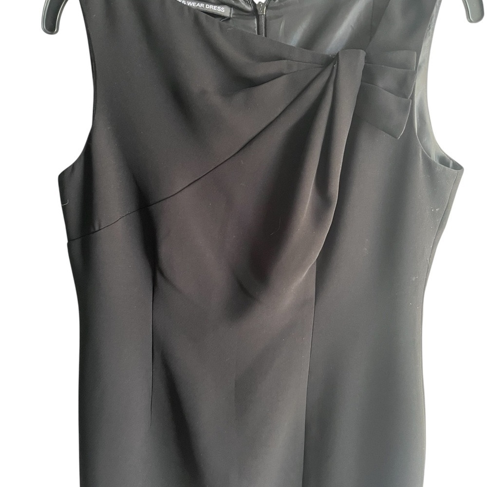 Jones Wear Dress Elegant Little Black Sleeveless Dress size 10